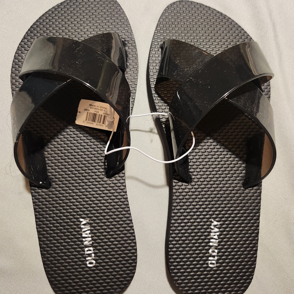 Sugarcane-Blend Jelly Crisscross-Strap Flip-Flop Sandals (Partially Plant-Based)